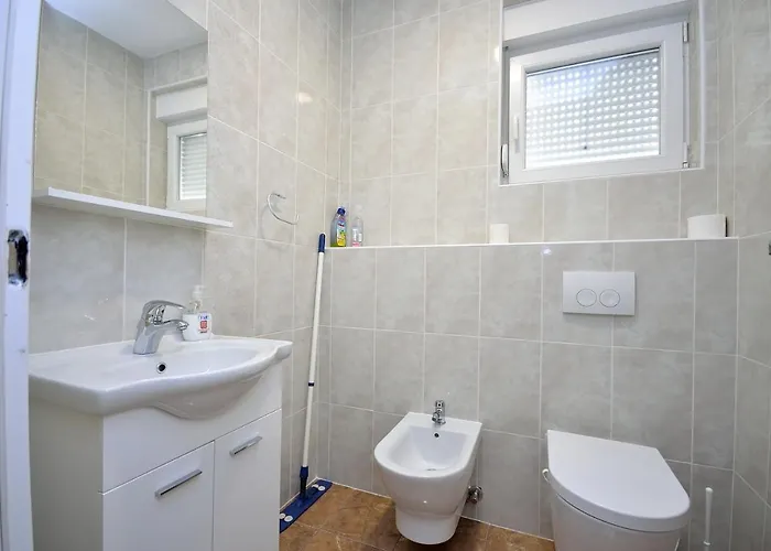 דירה Tribunj 16884b *