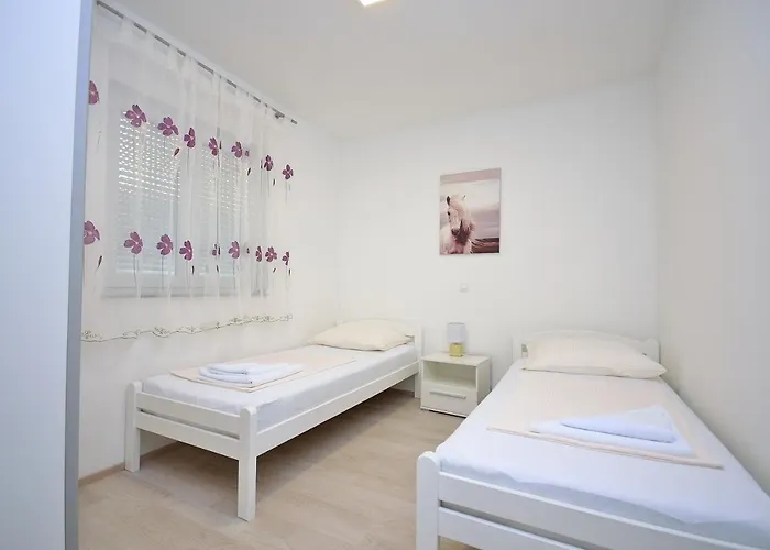 דירה Tribunj 16884b *